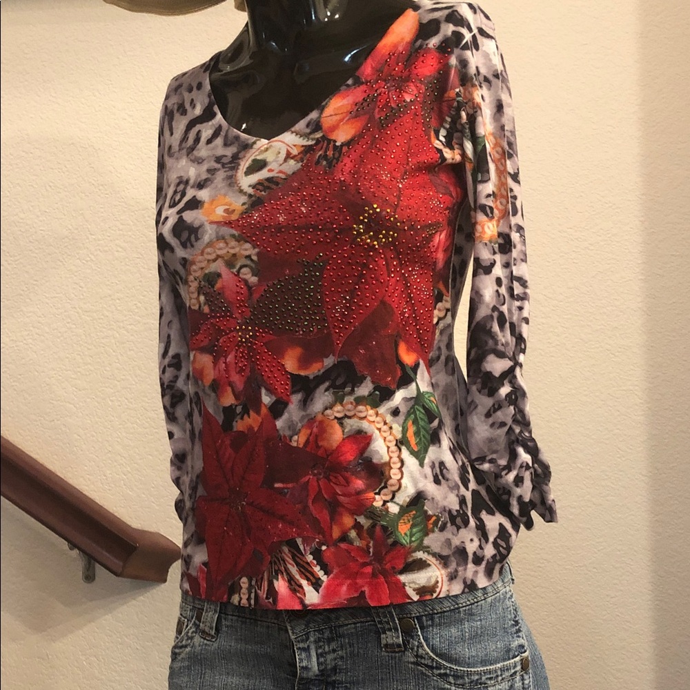 JM Collection Red Floral Leopard Print Long Sleeve Top